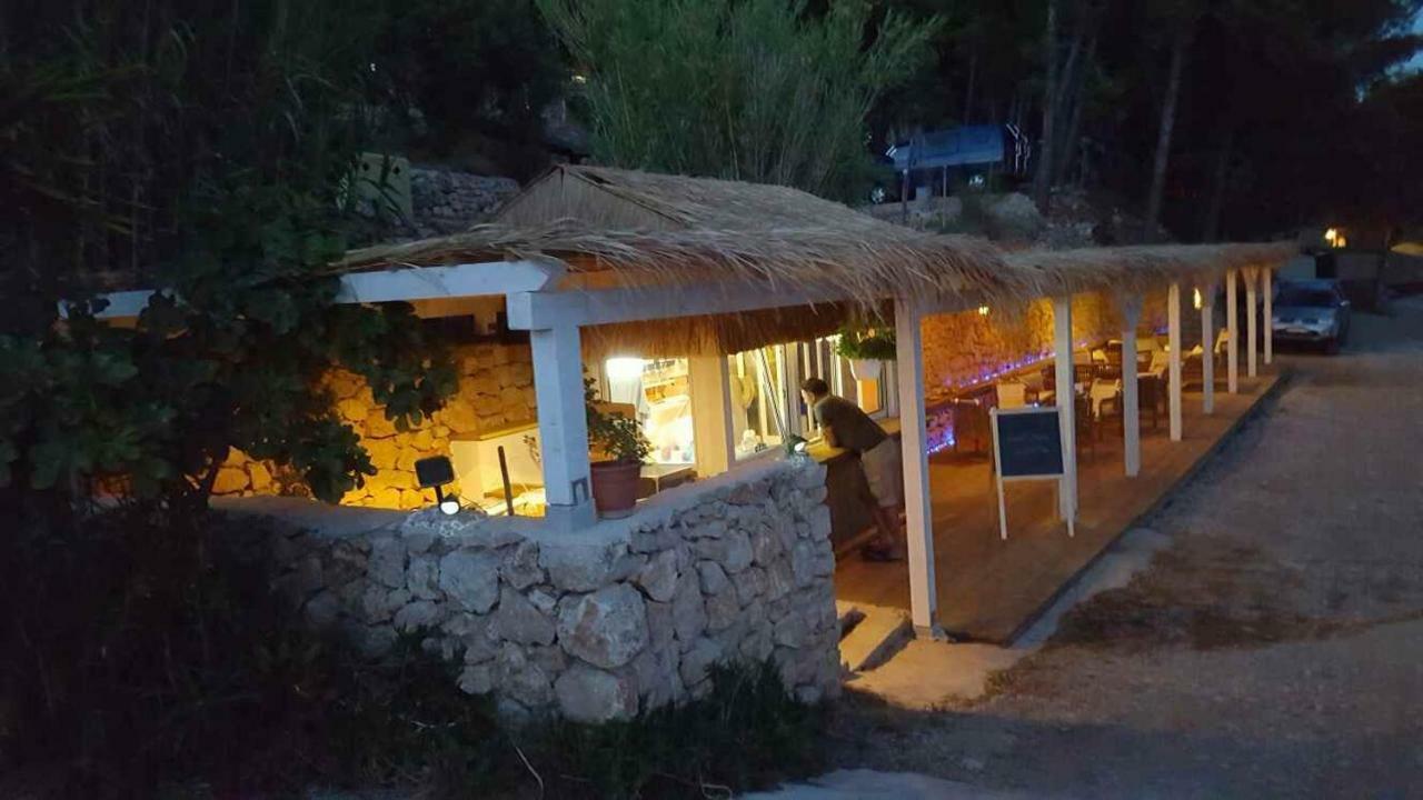 Camping Aloa Bol Exterior foto